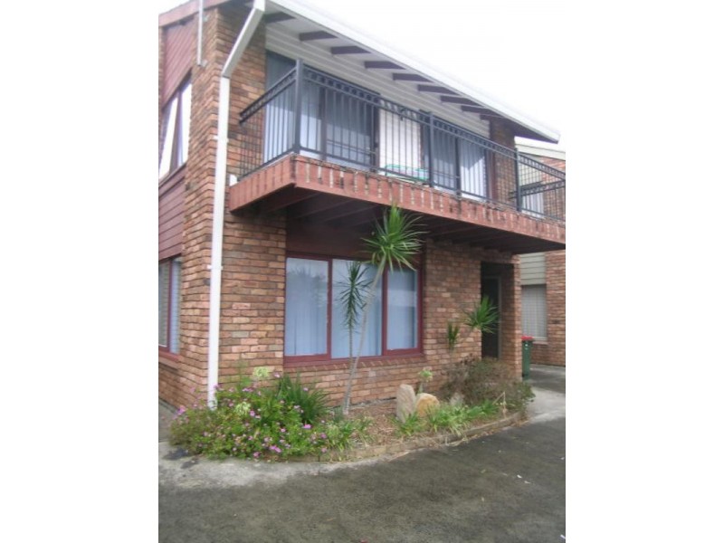 2/17 Pacific Street, Long Jetty NSW 2261