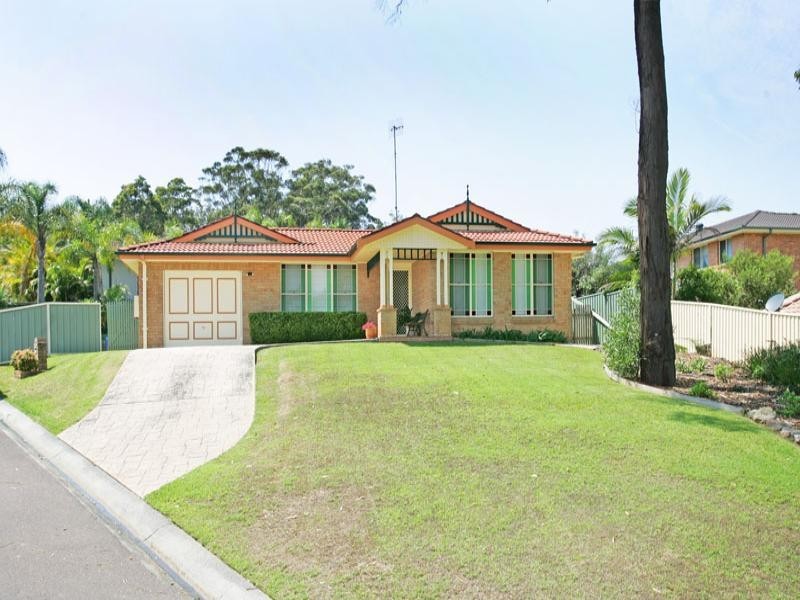 9 Pierre Close, Tumbi Umbi NSW 2261
