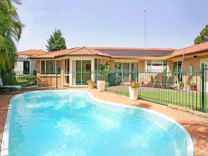 9 Pierre Close, Tumbi Umbi NSW 2261