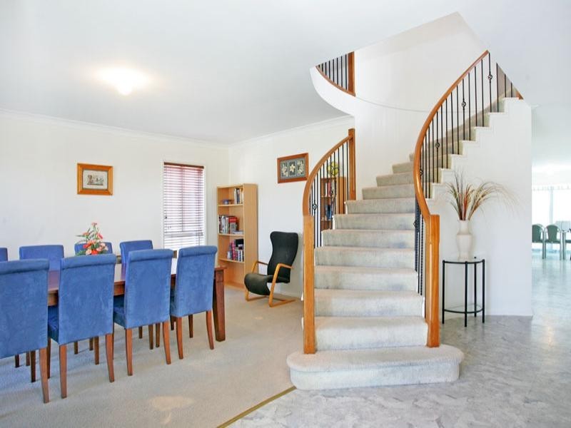 21 Currawong Street, Blue Bay NSW 2261