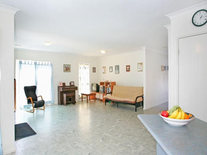 21 Currawong Street, Blue Bay NSW 2261