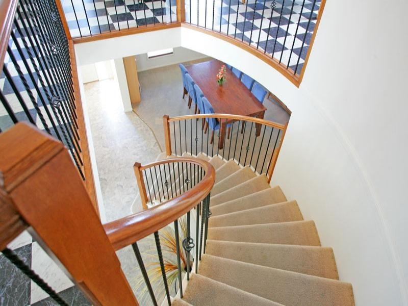 21 Currawong Street, Blue Bay NSW 2261