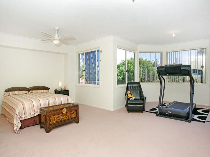 21 Currawong Street, Blue Bay NSW 2261
