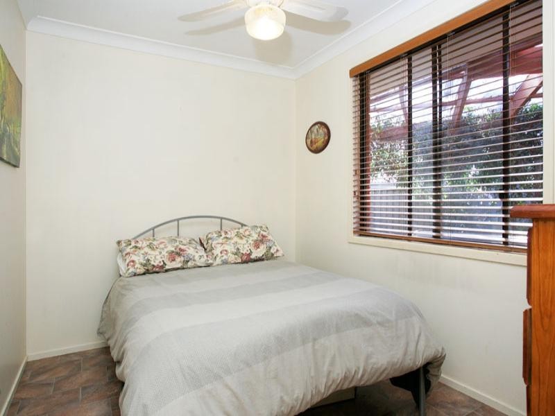 7 Marlborough Place, Berkeley Vale NSW 2261