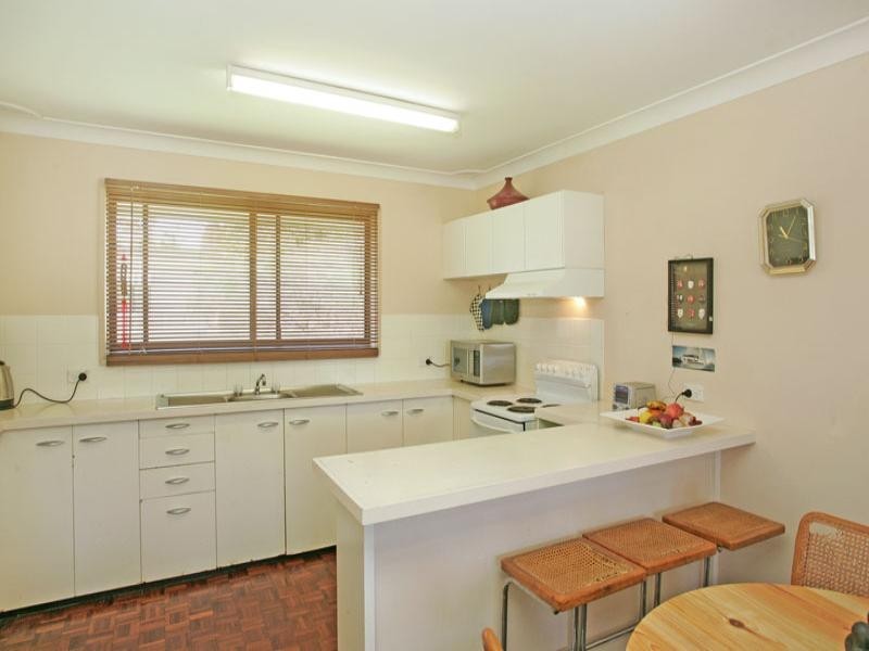 1/1 Papala Avenue, Bateau Bay NSW 2261