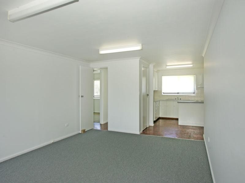 1/1 Papala Avenue, Bateau Bay NSW 2261