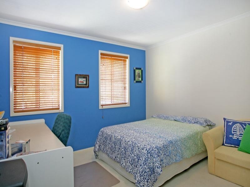 12 Harbour Street, Bateau Bay NSW 2261