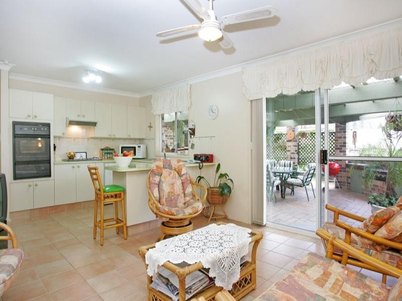 25 Gwydir Street, Bateau Bay NSW 2261
