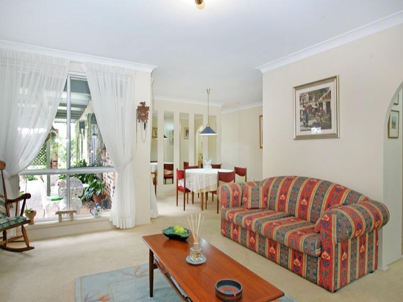 25 Gwydir Street, Bateau Bay NSW 2261
