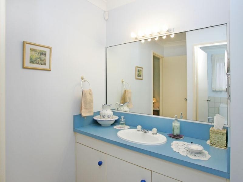 25 Gwydir Street, Bateau Bay NSW 2261