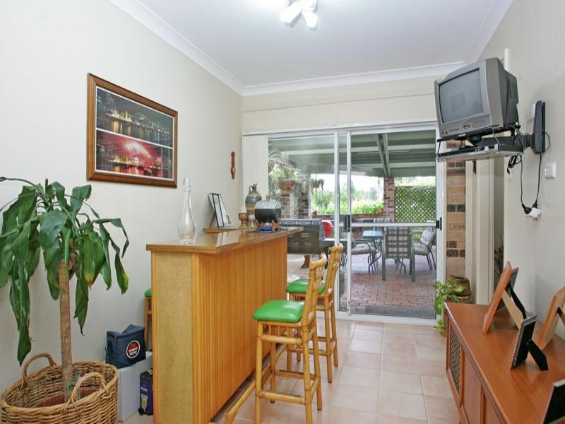 25 Gwydir Street, Bateau Bay NSW 2261