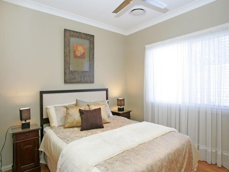 16 Trelawney Street, Killarney Vale NSW 2261