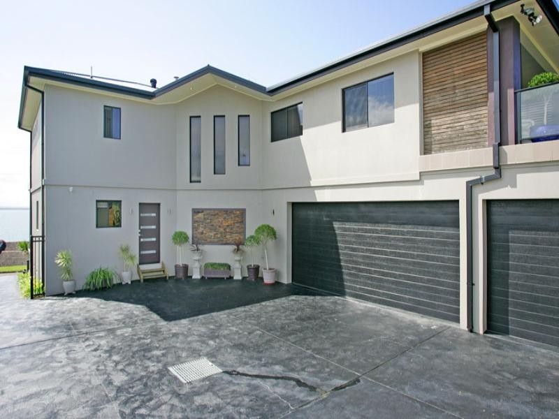 16 Trelawney Street, Killarney Vale NSW 2261