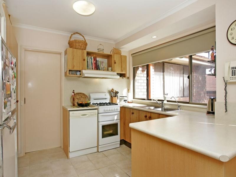 36 Berne Street, Bateau Bay NSW 2261