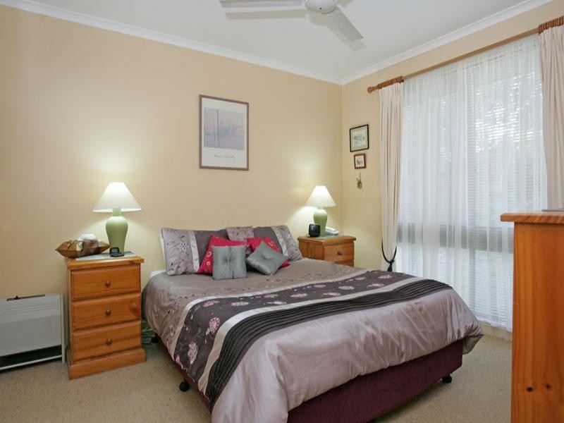 36 Berne Street, Bateau Bay NSW 2261