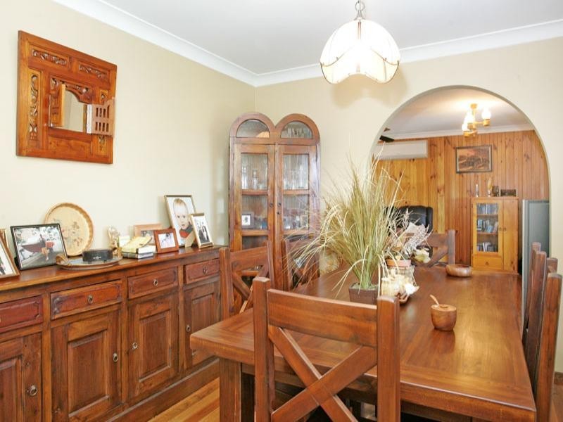 30 Belford Avenue, Bateau Bay NSW 2261