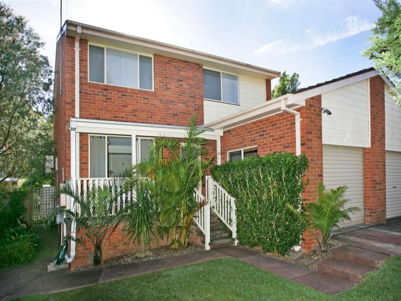 17/1 Hobbs Close, Bateau Bay NSW 2261