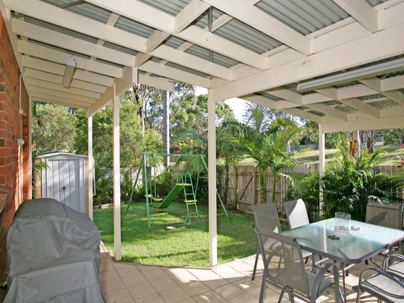 17/1 Hobbs Close, Bateau Bay NSW 2261