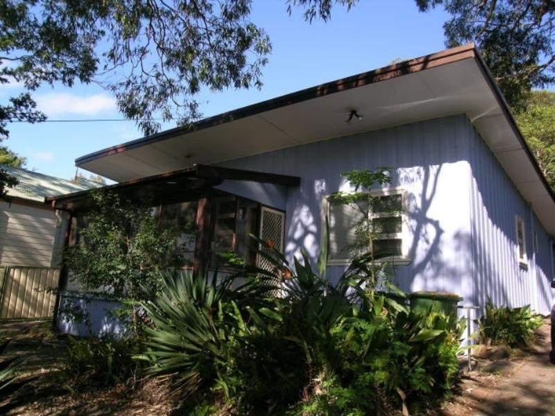 48 Bateau Bay Road, Bateau Bay NSW 2261