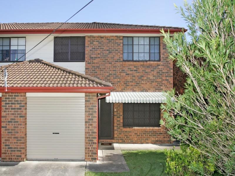 42 Debra Anne Drive, Bateau Bay NSW 2261