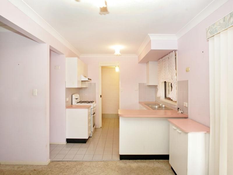 42 Debra Anne Drive, Bateau Bay NSW 2261