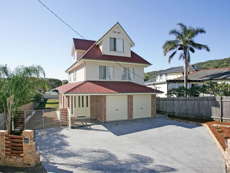 37 Forresters Beach Road, Forresters Beach NSW 2260