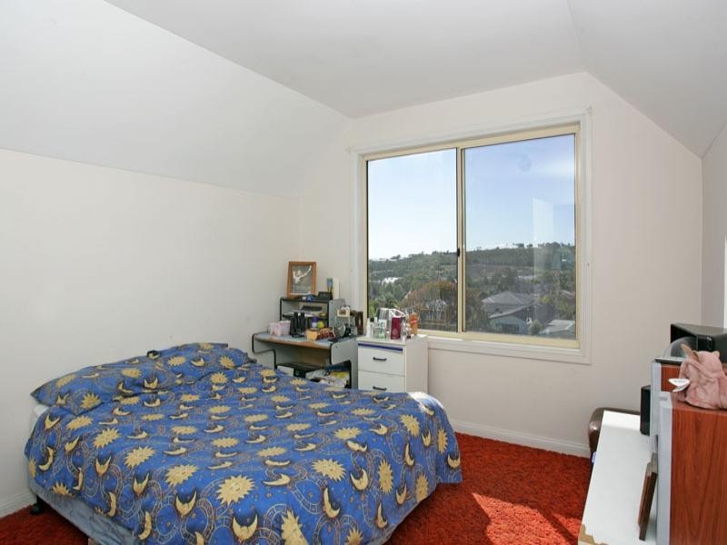37 Forresters Beach Road, Forresters Beach NSW 2260