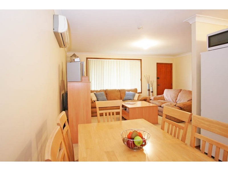 73 Premier Way, Bateau Bay NSW 2261