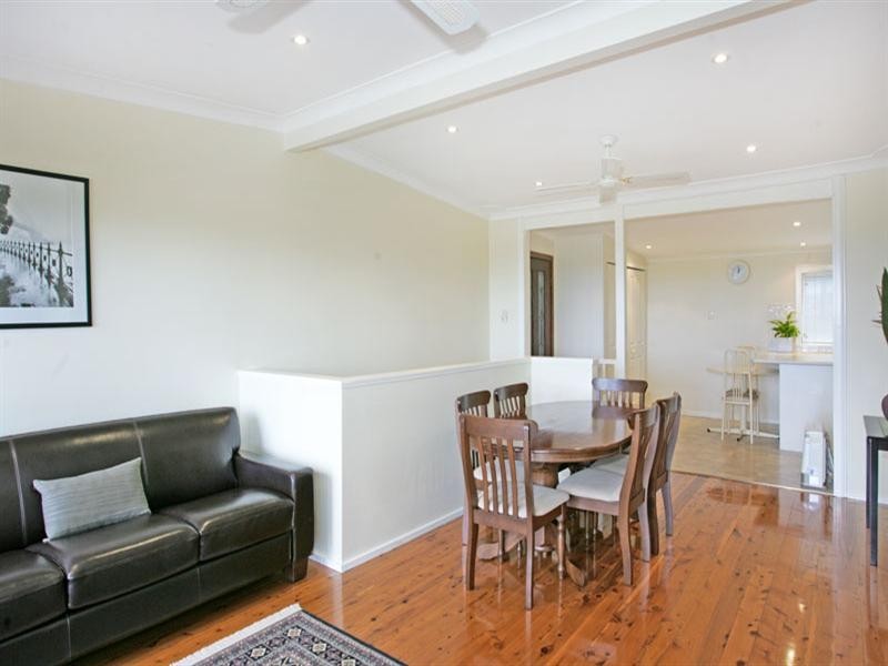 7 Valley View Road, Bateau Bay NSW 2261