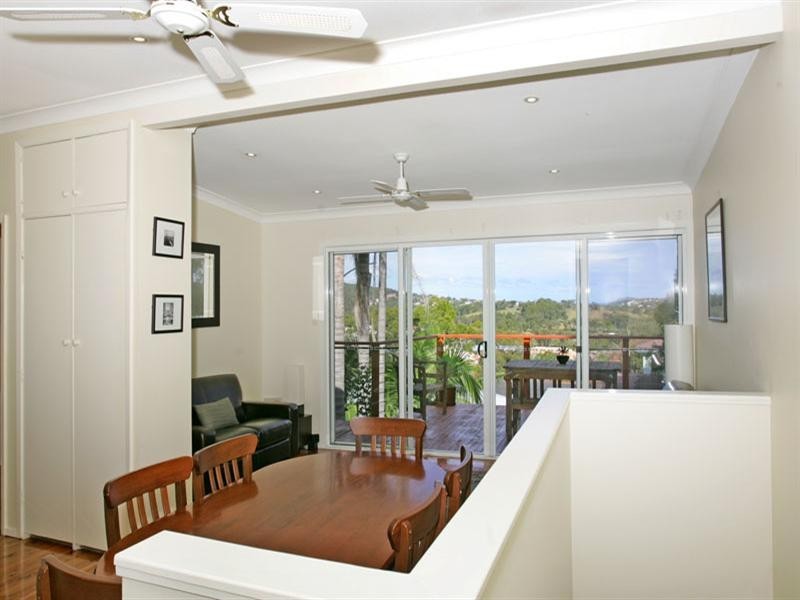 7 Valley View Road, Bateau Bay NSW 2261