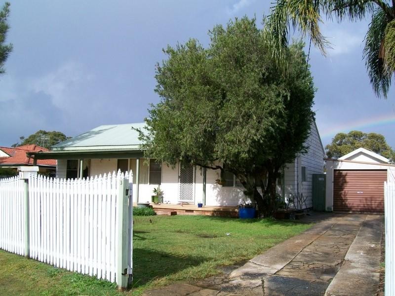 3 Hume Boulevard, Killarney Vale NSW 2261