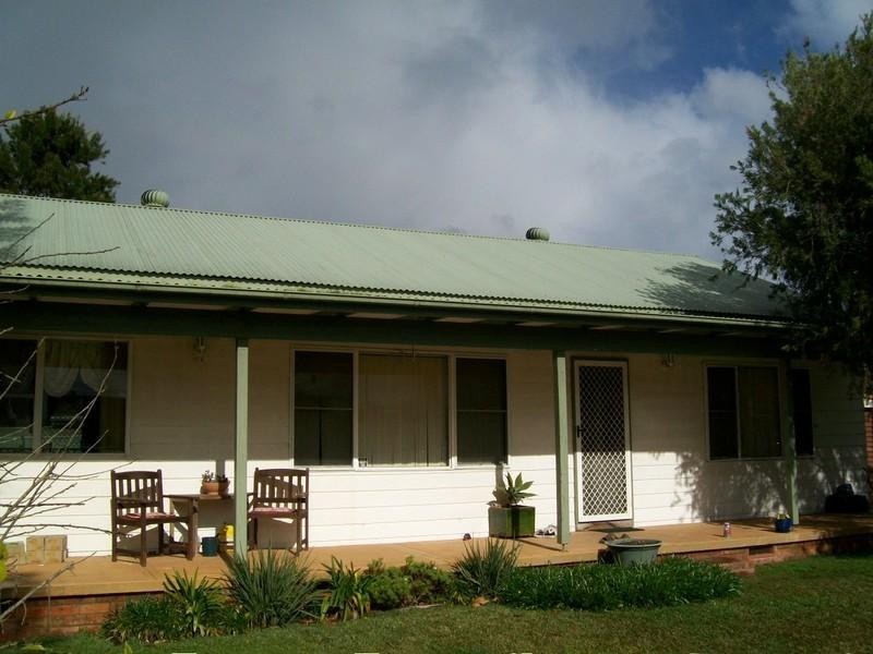 3 Hume Boulevard, Killarney Vale NSW 2261