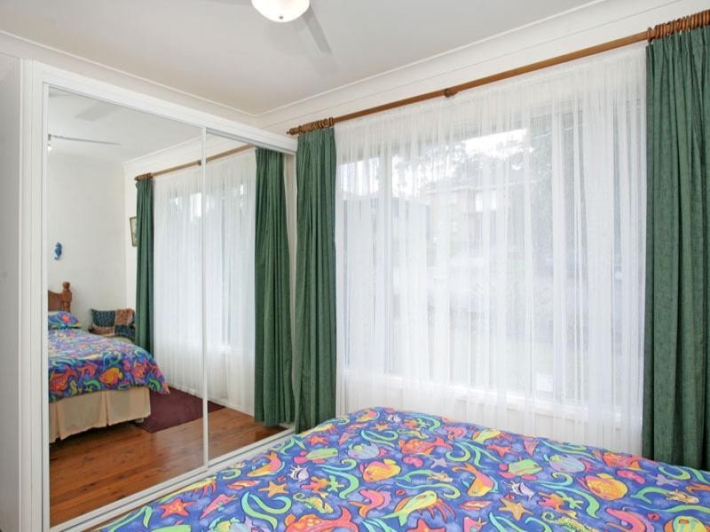 17 Rays Road, Bateau Bay NSW 2261