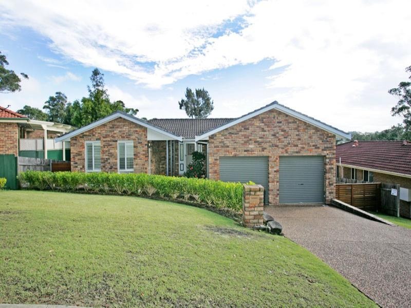 2 Sanctuary Place, Bateau Bay NSW 2261