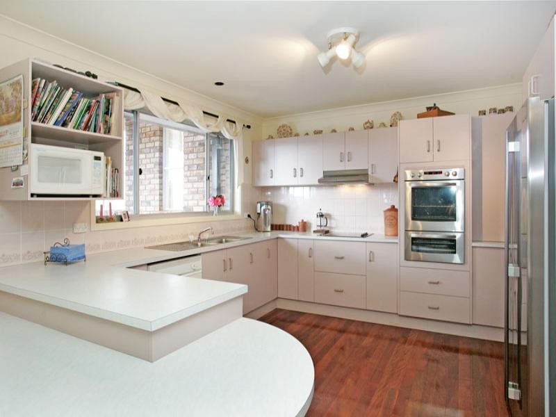 2 Sanctuary Place, Bateau Bay NSW 2261