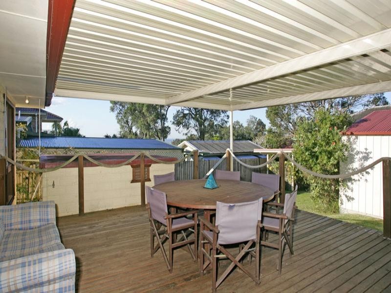 8 Cornish Avenue, Killarney Vale NSW 2261