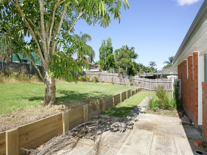 3 Nisic Close, Bateau Bay NSW 2261