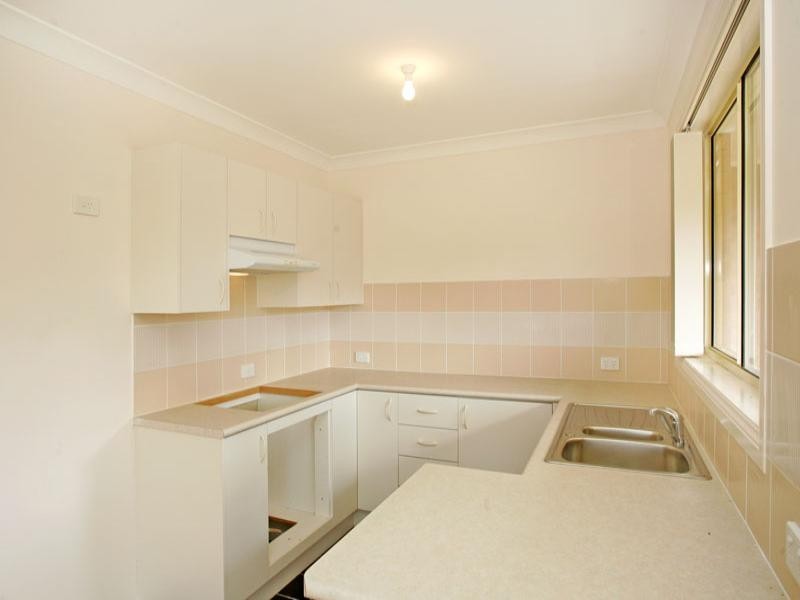 1/1 Aurora Place, Bateau Bay NSW 2261