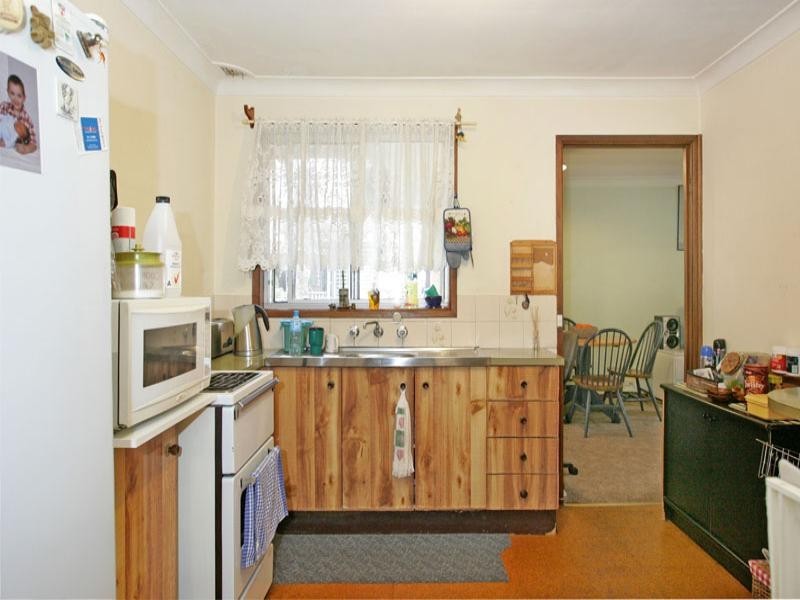 113 Seabrook Avenue, Bateau Bay NSW 2261