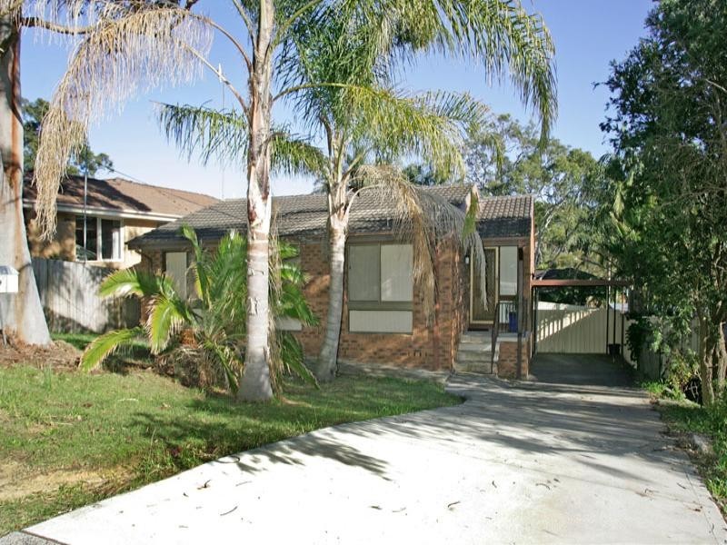 121 Cresthaven Avenue, Bateau Bay NSW 2261