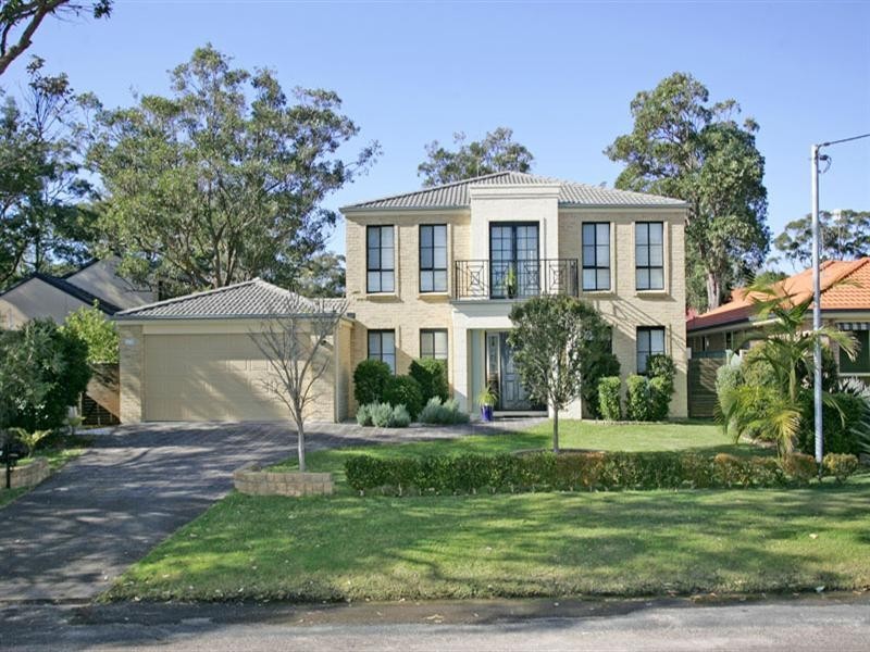 34 Lakin Street, Bateau Bay NSW 2261