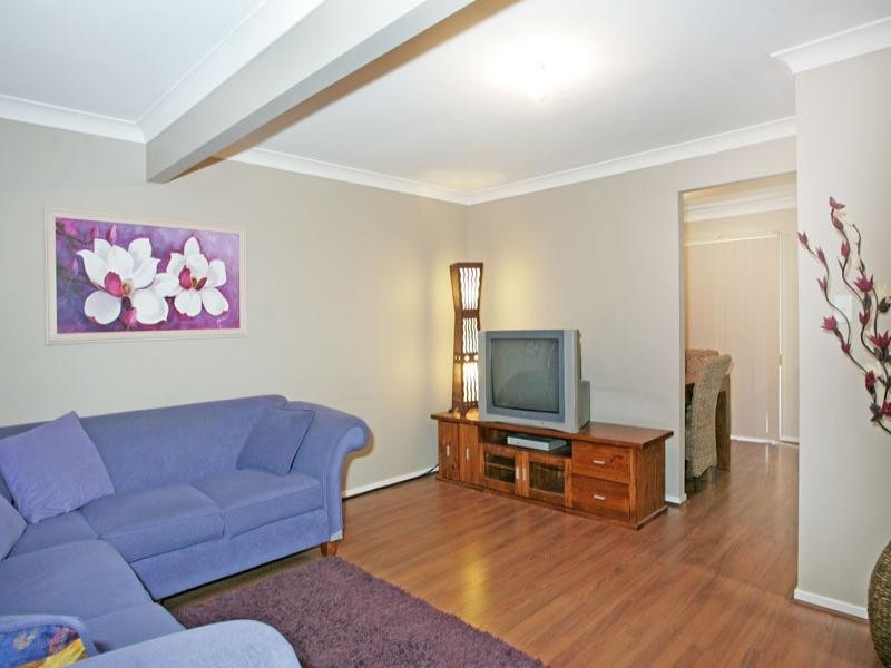 4 Rotherham Street, Bateau Bay NSW 2261