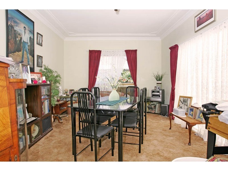 18 South Street, Killarney Vale NSW 2261