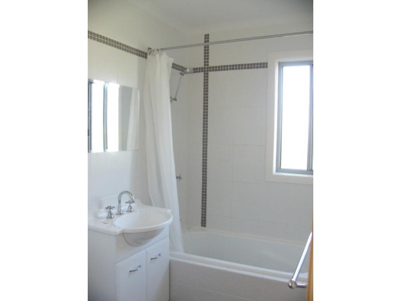 20 Flinders Avenue, Killarney Vale NSW 2261