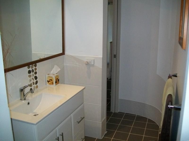 41 Berne Street, Bateau Bay NSW 2261