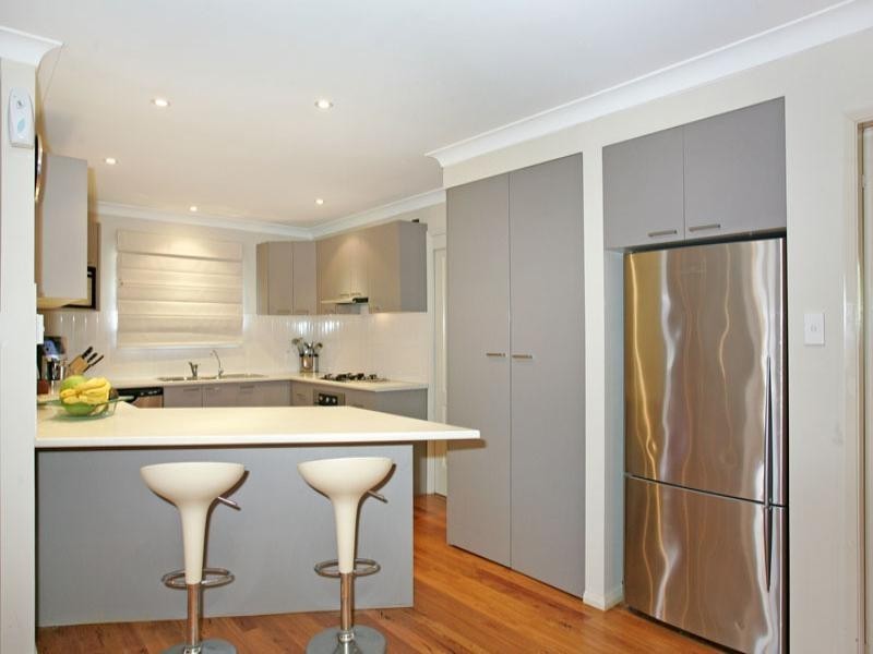 4 Hinemoa Avenue, Killarney Vale NSW 2261