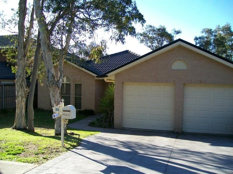 25 Passage Way, Bateau Bay NSW 2261