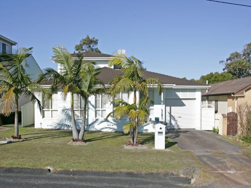 15 Alfred Street, Long Jetty NSW 2261