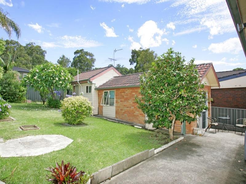 36 Rays Road, Bateau Bay NSW 2261