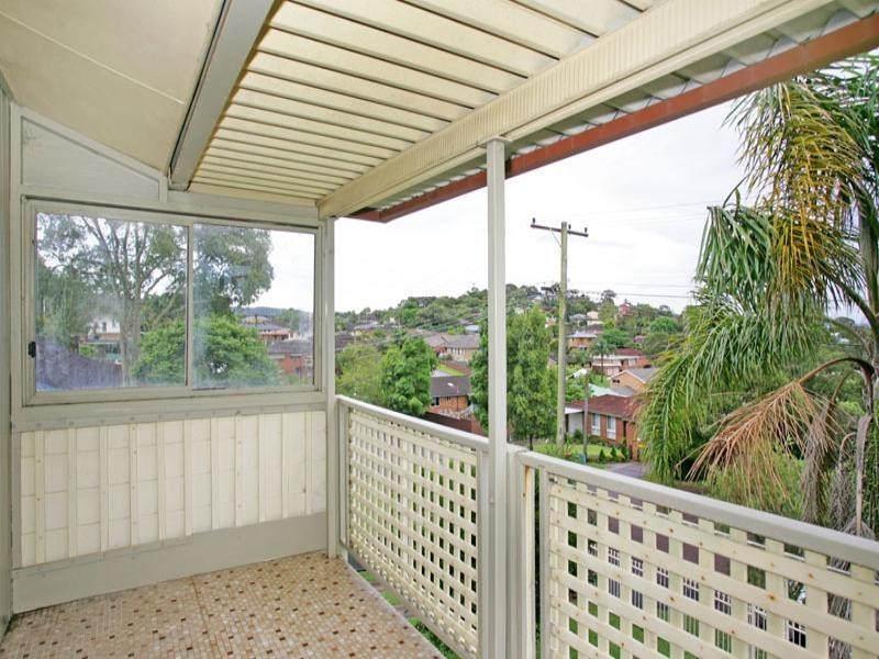 36 Rays Road, Bateau Bay NSW 2261